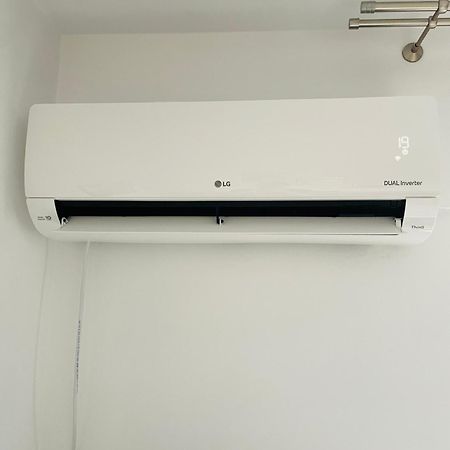 Cozy Apartment - Near Airport And Palas Mall Iasi Exterior foto